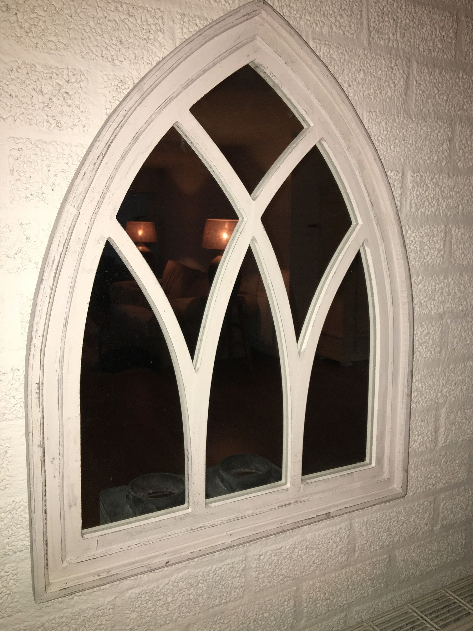 1 Spiegel venster met houten frame in white wash