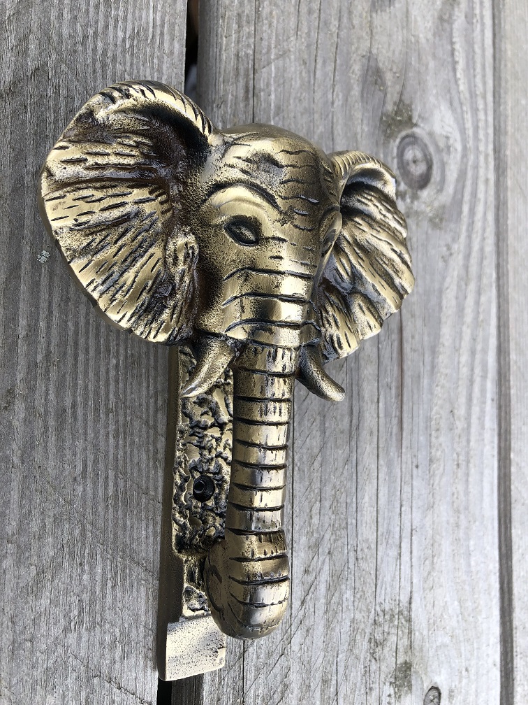 Prachtige deurklopper olifant, zeer fraai in uitvoering, metaal brass messing.