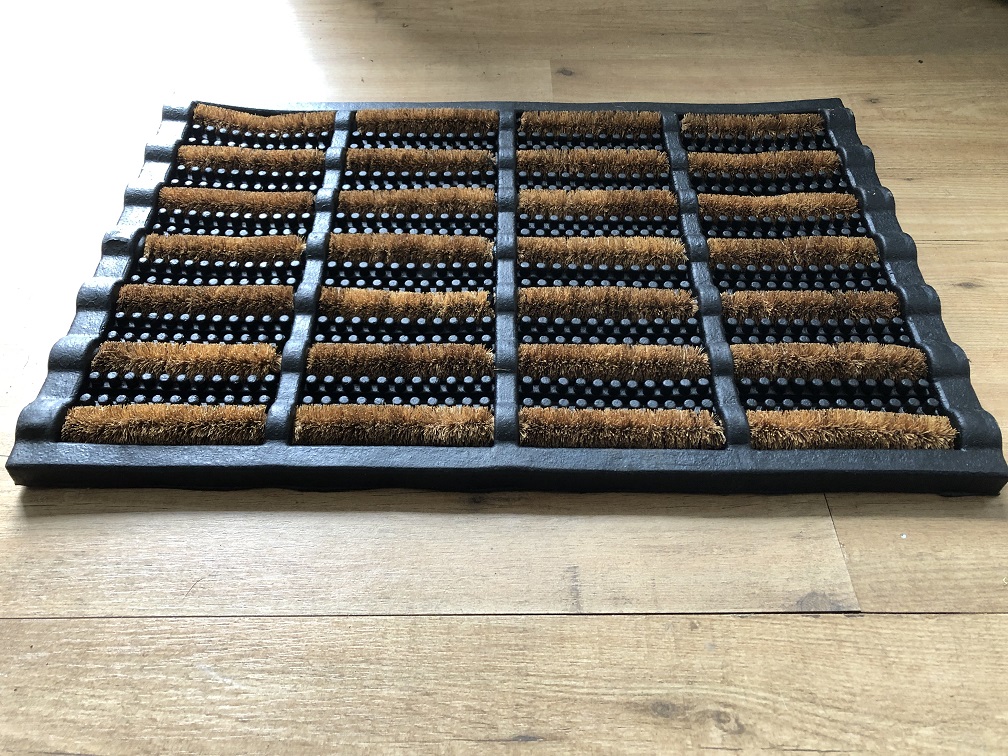 slijm systematisch Onbekwaamheid Stevige deurmat rubber met Kokos borstel haren, LAATSTE!! -  decohomeliving.com