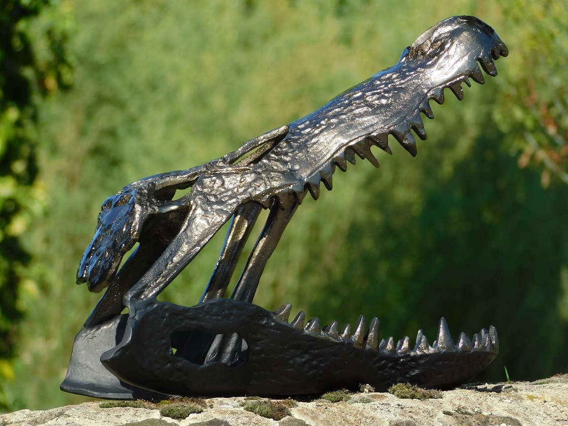 Skulptur Krokodilkopf - Aluminium - Abstrakt
