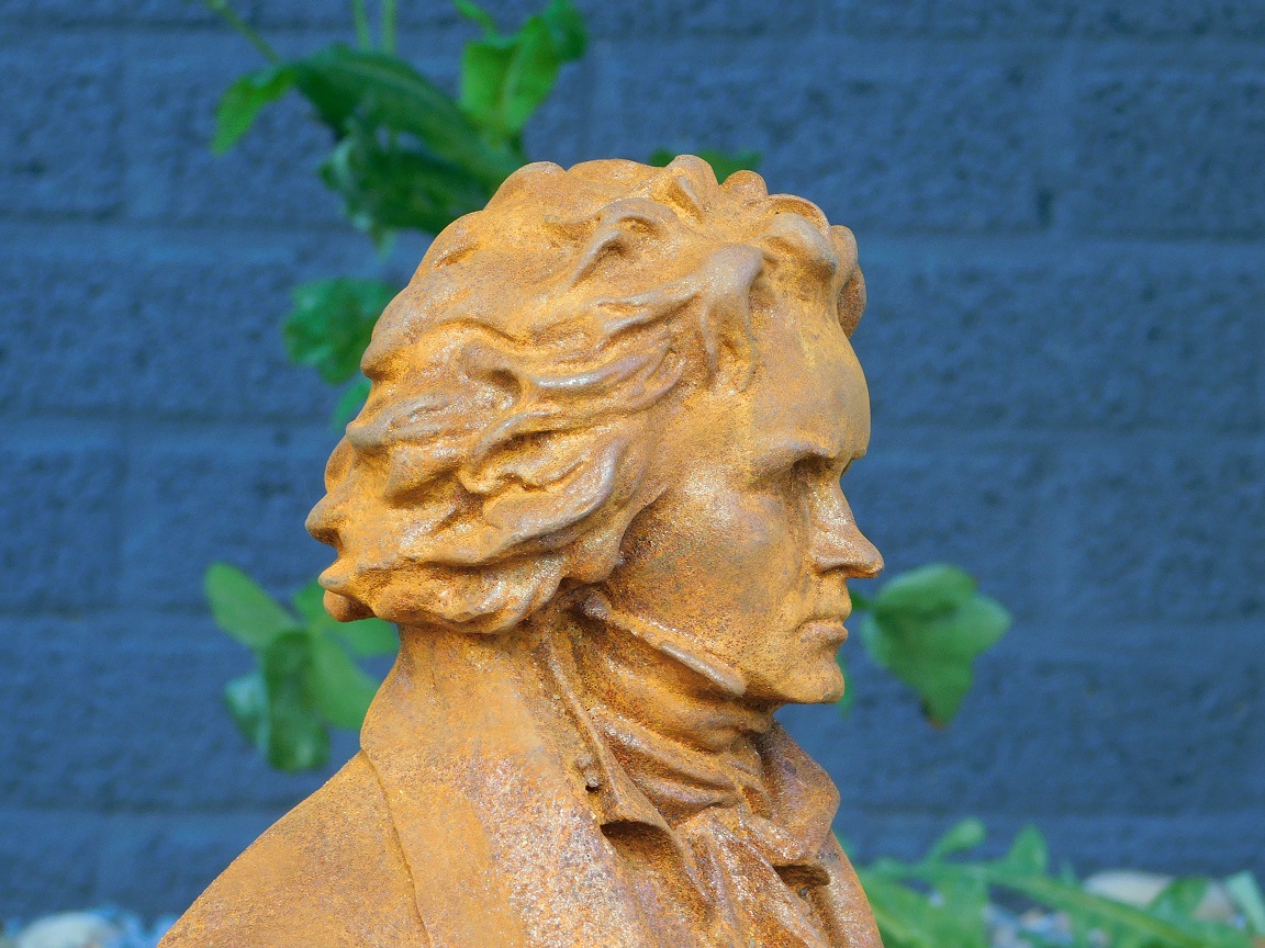 Prachtig beeld van Ludwig van Beethoven - volledig uit gietijzer