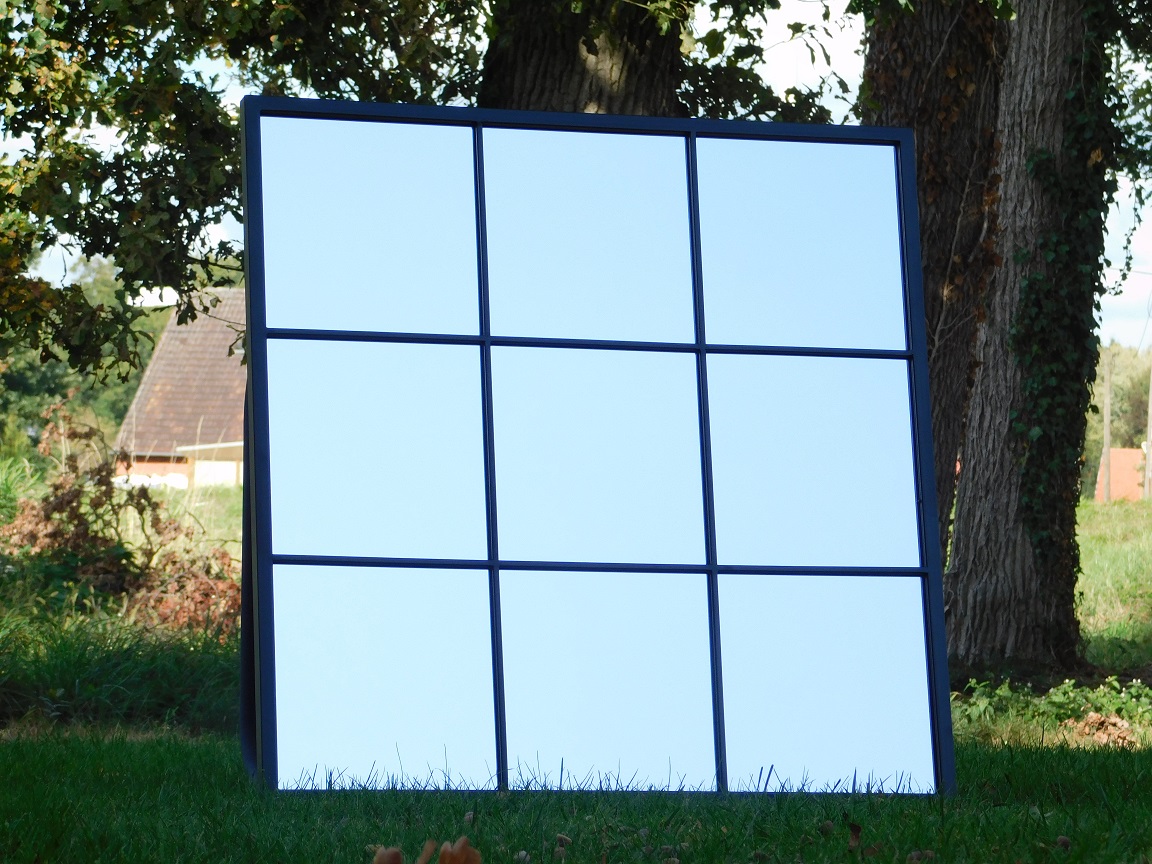 Grote spiegel - vierkant - zwart - metaal - raamspiegel