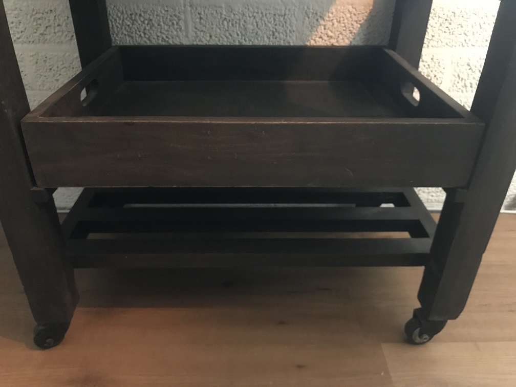 Kudde Overdreven Met andere woorden Een koloniaal hardhouten serveertafel, rolbare tafel, MAAR 1... -  decohomeliving.com