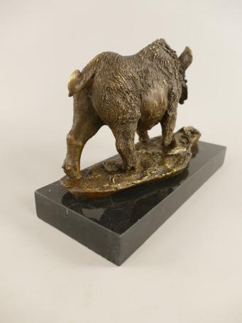 Statue eines bronzenen Ebers, Schweins