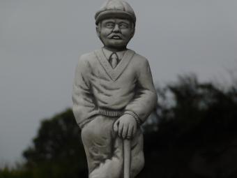 Statue Golfer – 45 cm – Stein