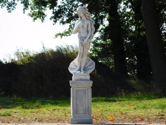 Tuinbeeld Vrouw in Schelp op Sokkel - 130 cm - Klassieke Stenen Set