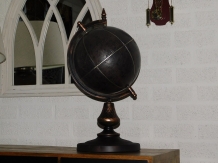 Klassischer Globus auf Ständer - 65 cm