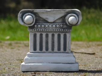 Griekse Sokkel Klein - 23 cm - Steen
