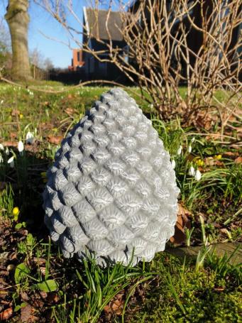 grote dennenappel ,decoratie