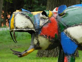 Beeld Nijlpaard ''Bamba'' - 50 x 80 cm - Metalen Kunstwerk - Kleurrijk