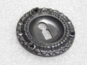 Schlossrosette BB – Rund – Dunkel patiniertes Messing