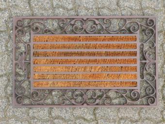 Stevige Deurmat met Kokosrolborstels - Gietijzer