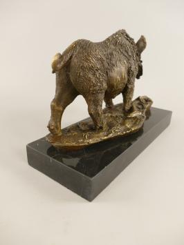 Statue eines bronzenen Ebers, Schweins