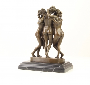 Bronzen beeld van Drie Gratiën drie zusters