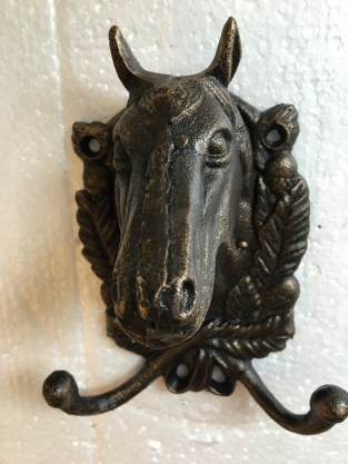 Gusseiserner Pferdekopf aus Bronze mit doppeltem Kleiderhaken, wunderschön!