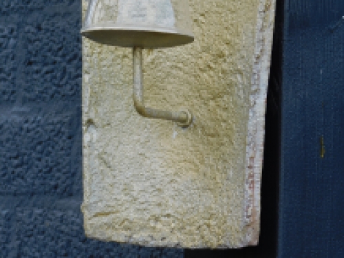 Wind licht van dakpan, met kandelaar en glazen kolf - in goudkleur!