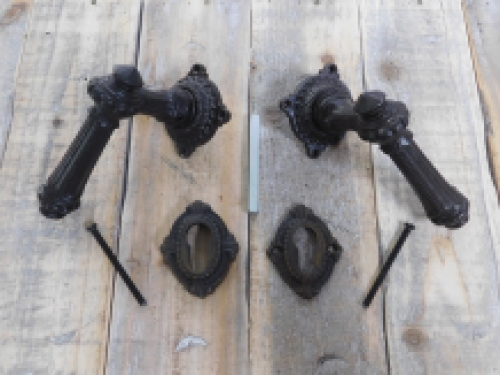 Set Deur Meubelen Antieke ijzer, bestaande uit 2 deurkrukken, deur handvat 2 rozetten, 1 set van de veiligheid covers voor de sluis, oprichters tijd