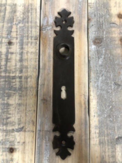 1 Langes Türschild Eisen braun 'Kruz' - für Zimmertür, 72 mm.