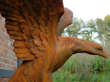 Großer Adler auf Sockel - XXL - Vollstein in Oxid