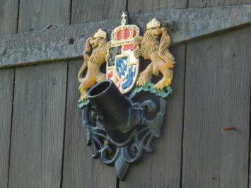 Vlaggenstokhouder met Koninklijk Logo - Gietijzer met Poedercoating