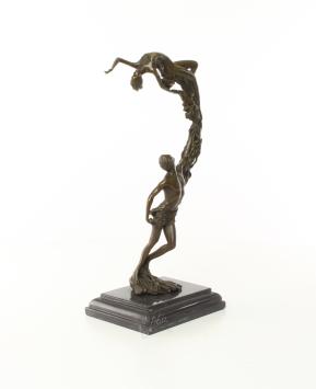 Bronzen beeld ,  Dansend paar op marmeren sokkel