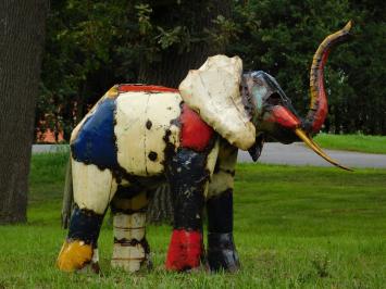 Olifant Igor - 80 x 100 cm - Kleurrijk Beeld - Afrikaans Kunstwerk