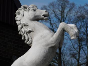 Statue Pferd auf Sockel - 160 cm - Stein