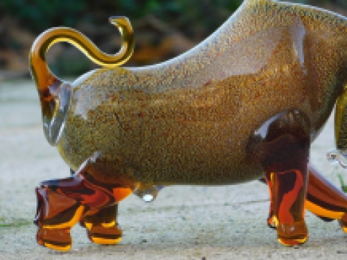 Statue Bull - komplett aus Glas gefertigt