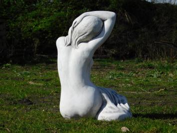 Statue Sitzende Frau - 50 cm - Stein