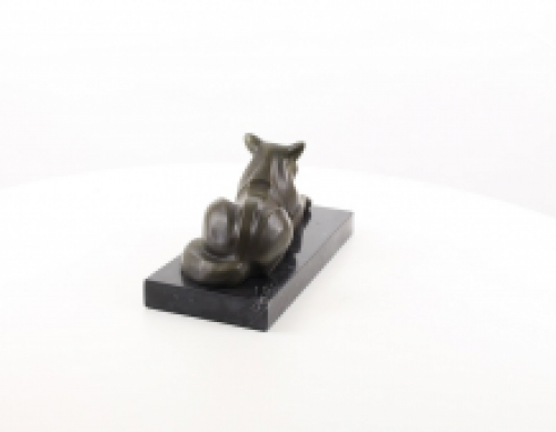 Bronzeskulptur einer liegenden Katze, modernistischer Stil