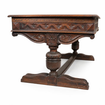 Uniek antiek houten bureau met houtsnijwerk - klassieke uitstraling