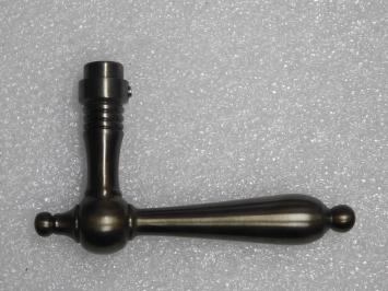 Klassischer Türgriff – Dunkel patiniertes Messing