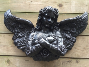 1 „Angelic“ Engelsskulptur aus Gusseisen, schwarz