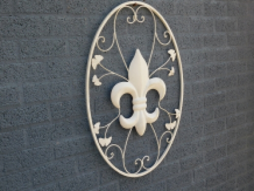 Groot Wandornament - Franse Lelie - Smeedijzer - Antiek-Wit