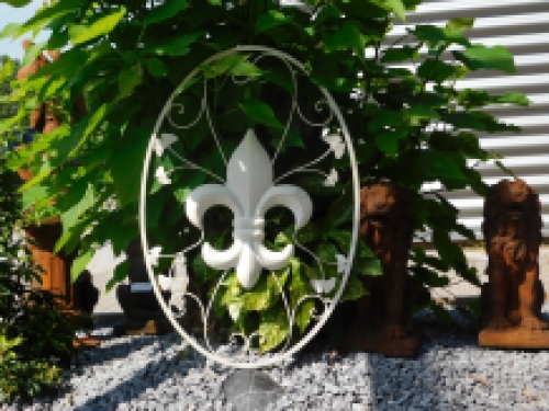 Groot Wandornament - Franse Lelie - Smeedijzer - Antiek-Wit