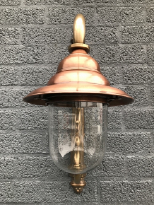 Nostalgische Wandlampe, Gartenlampe, Messing patiniert, Kupfer