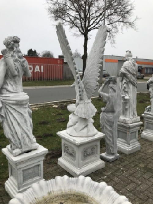 Adlerstatue, Gartenstatue, sehr groß, Tierstatue auf Sockel, Stein