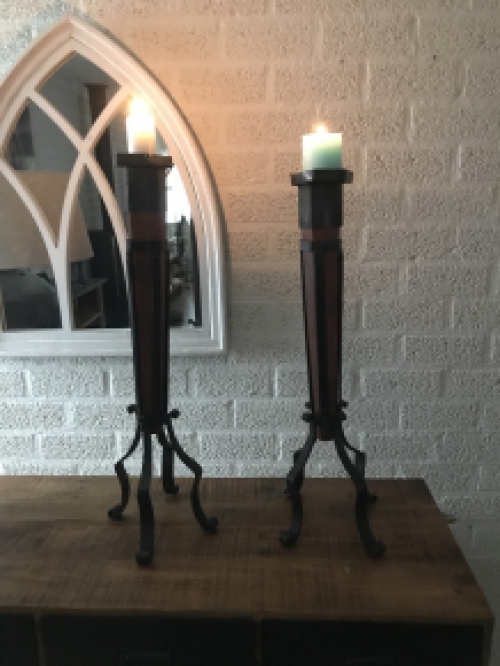 Kerzenhalter / Kerzenständer Set, aus Schmiedeeisen und Holz, robust!