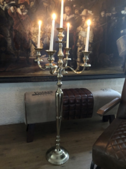 Große Stehwandleuchte – 120 cm – Aluminium – Rohgold