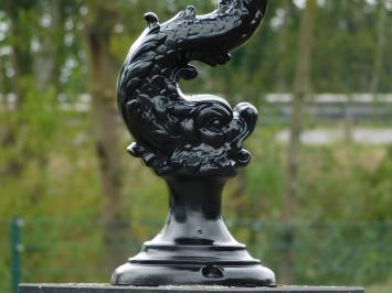 Laternenpfahl „Mystischer Fisch“ mit sechseckiger Kappe – 110 cm – Schwarz – Aluminium