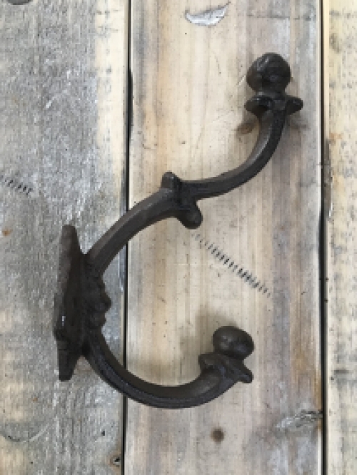 Wandhaak - Bruin - IJzer