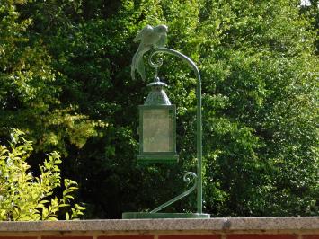 Metall-Windlicht mit Ständer und Vogel – 60 cm – Retro-Außenlaterne