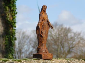 Marienstatue - Gusseisen - Rostfarbe
