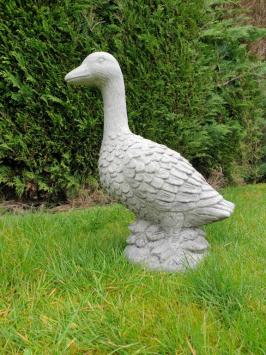 Tuinbeeld van een gans , beton