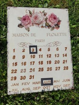 Metallkalender, rosa Blumen