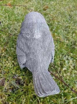 Gartenstatue eines Spatzen, Beton