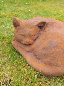 kat ,poes , tuinbeeld charlot
