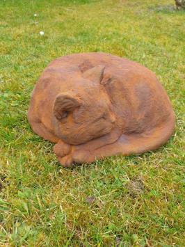 kat ,poes , tuinbeeld charlot