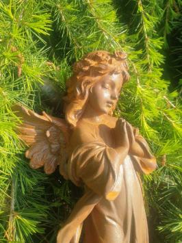 Engel aus Gusseisen, Gartenstatue