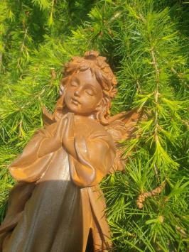 Engel aus Gusseisen, Gartenstatue